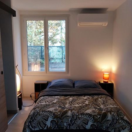 Studio Avec Terrasse آرْلْ المظهر الخارجي الصورة