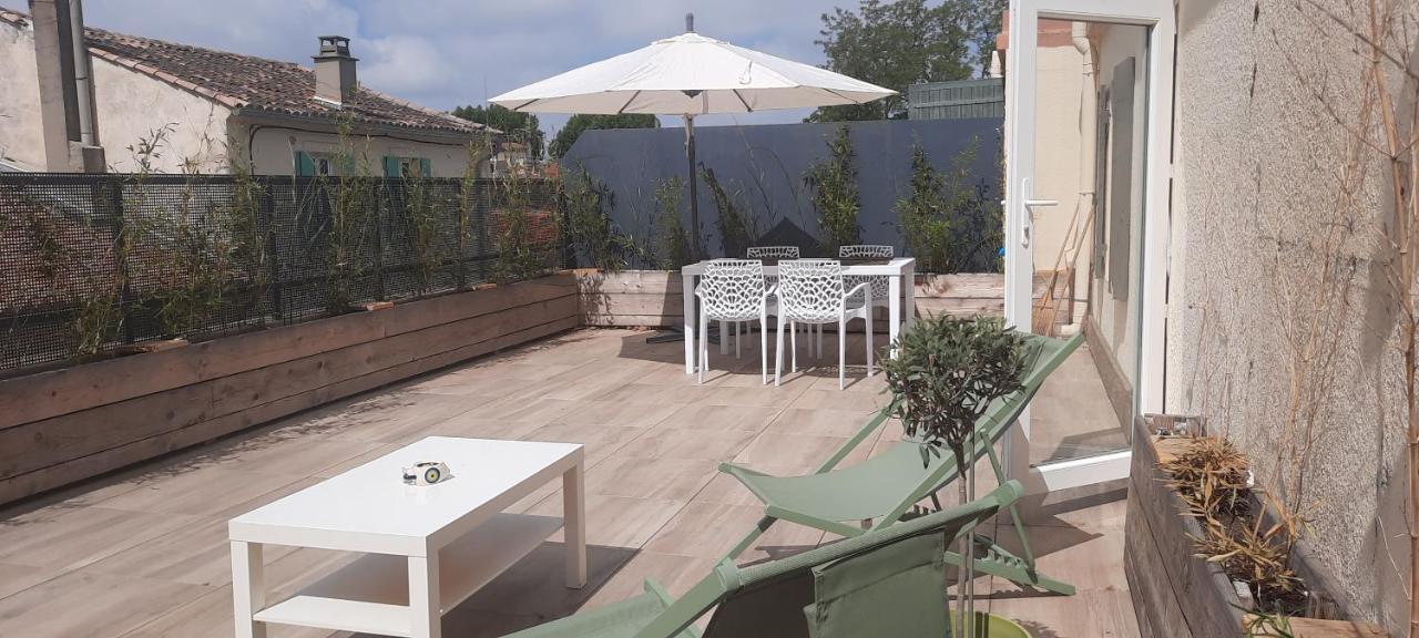 Studio Avec Terrasse آرْلْ المظهر الخارجي الصورة